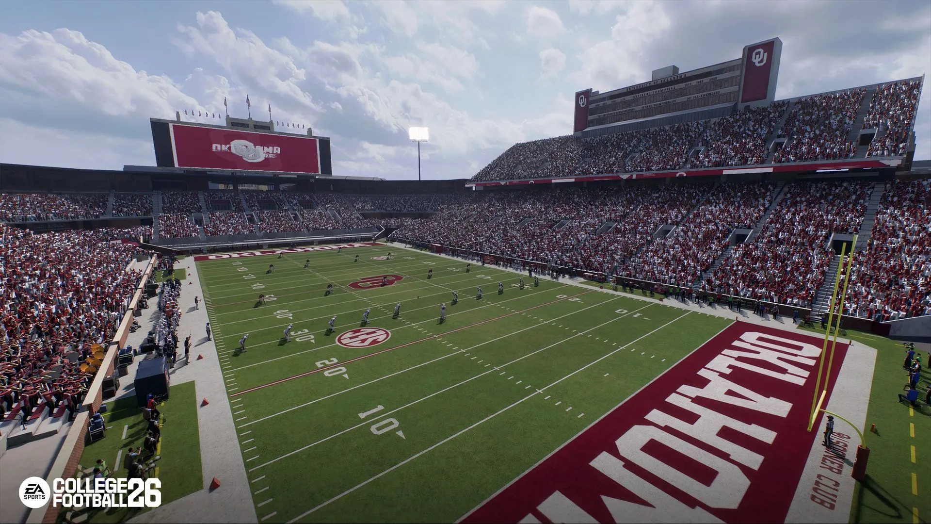 Giao diện Ultimate Team trong College Football 26, minh họa các thẻ bài cầu thủ và sự cải tiến giao diện người dùng, dù vẫn còn tình trạng chậm.