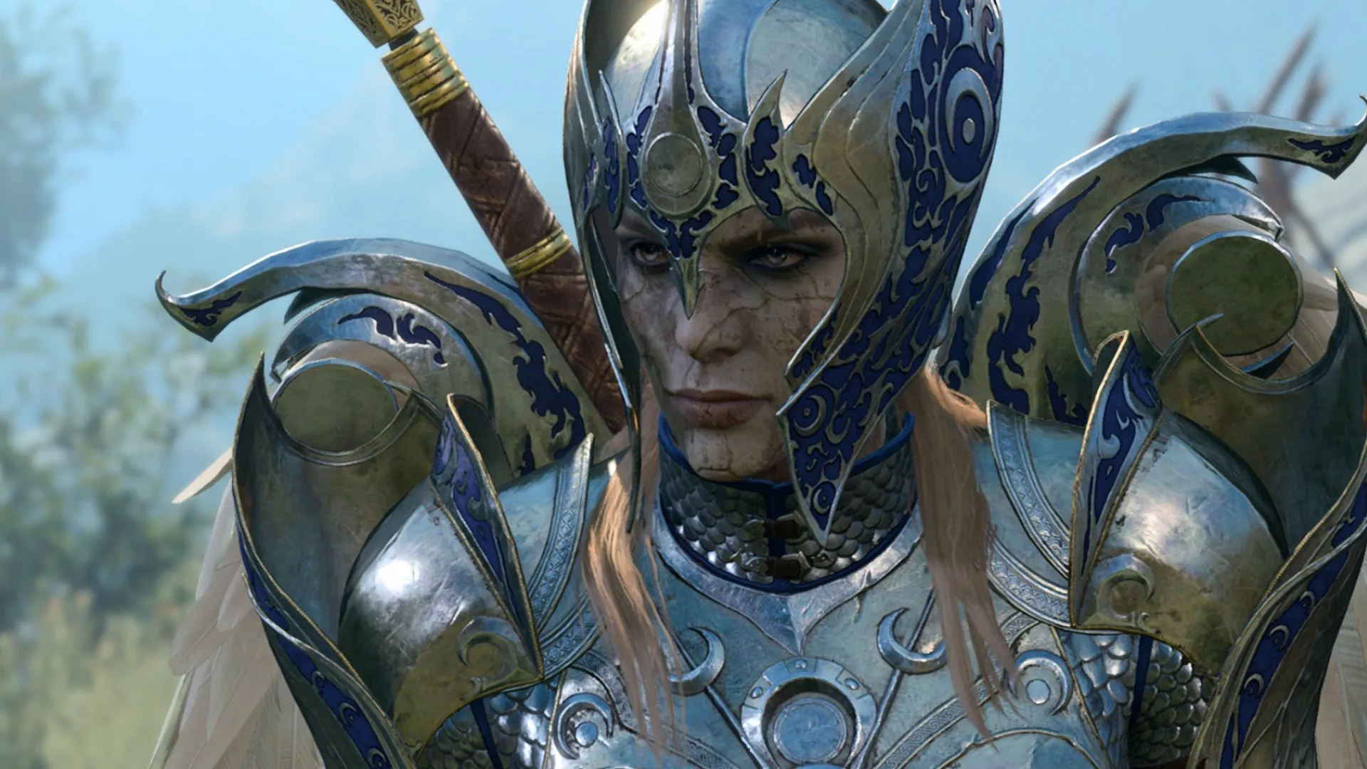 Cận cảnh Dame Aylin, vị thần bất tử từ Baldur's Gate 3, với ánh sáng rực rỡ và biểu cảm uy nghi, thể hiện sức mạnh thần thánh và sự vĩnh cửu.